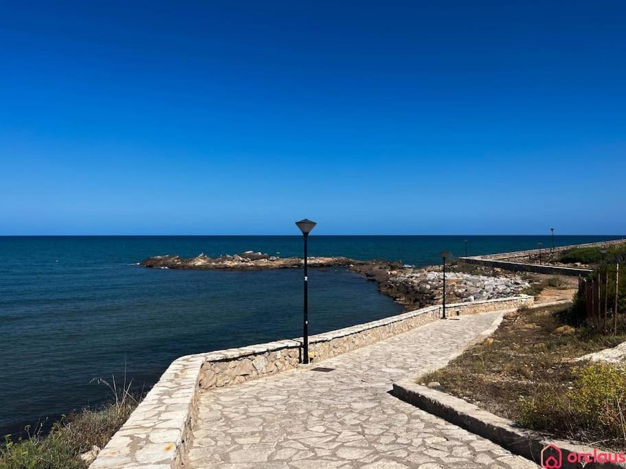 Brisa Marina Mediterranea أوروبيسا ذيل مار المظهر الخارجي الصورة